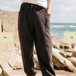 NWT Finisterre Awen Jogger XXS (fits like a US-XS) new with tags, Brown (Umber)